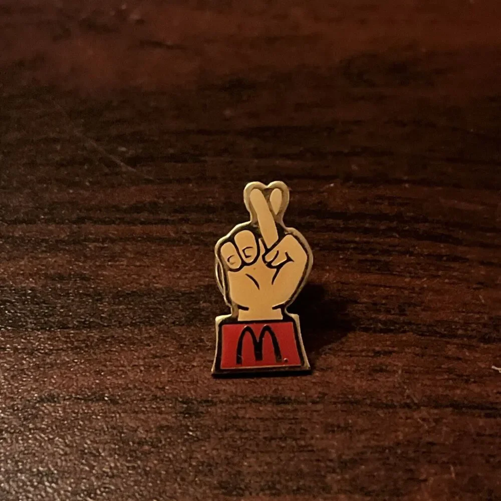 McDonald’s Fingers Crossed Employee Lapel‎ Hat Pin
